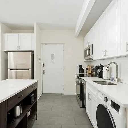 Chic 3br 2ba West Village With Private Oasis Apartment *