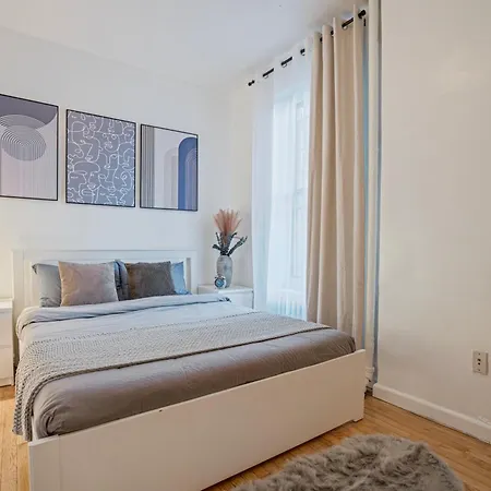 Warm And Welcoming 2br In Upper East Side