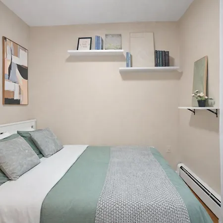3br Welcoming Close To Park Apartment *