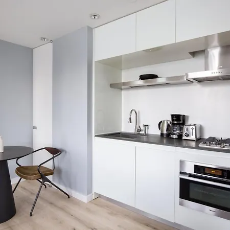 Midtown 1br W Doorman Gym Wd Nr Rock Center Nyc-1131 New York
