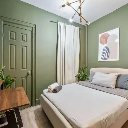 Prime Murray Hill 2 Bedroom Gem, June To Aug 90 Days Required *