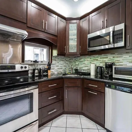 Amazing Location Murray Hill 3 Bedroom ,june To Aug 90 Days Required * New York