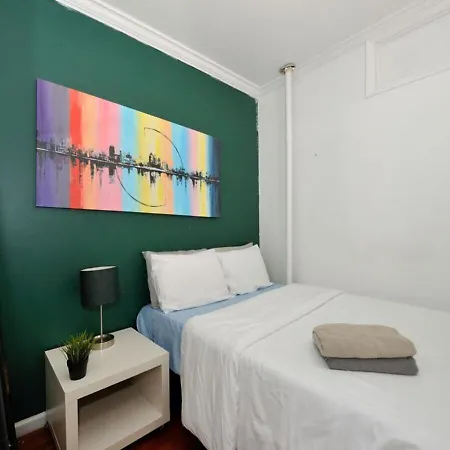 Furnished 2 Bedroom Midtown West Nyc, June To Aug 90 Days Required Apartment *