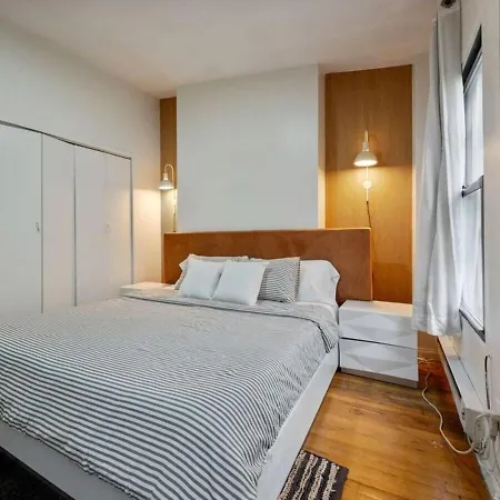 Three Bedroom In Midtown West , June To Aug 90 Days Required