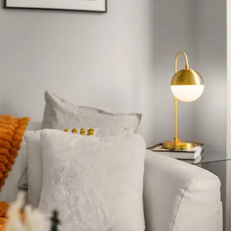 Chic Nyc Retreat Beside Broadway & Iconic Sights Apartment