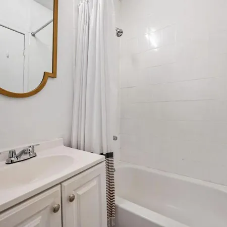 Apartment Upper West Side Furnished 1 Bedroom Apartment, June To Aug 90 Days Required New York