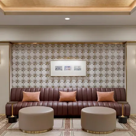 Hotel Martinique On Broadway, Curio Collection By Hilton 4*