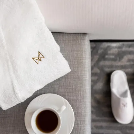 Martinique On Broadway, Curio Collection By Hilton 4* New York