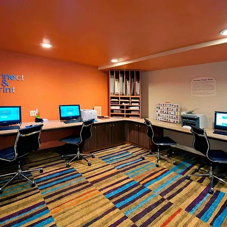Fairfield By Marriott Jfk Airport 3*