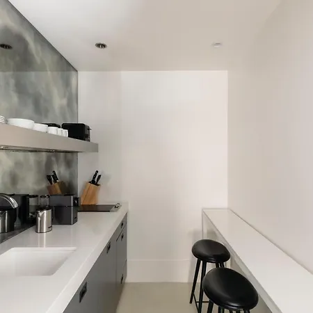 The William Midtown, Hotel 4*