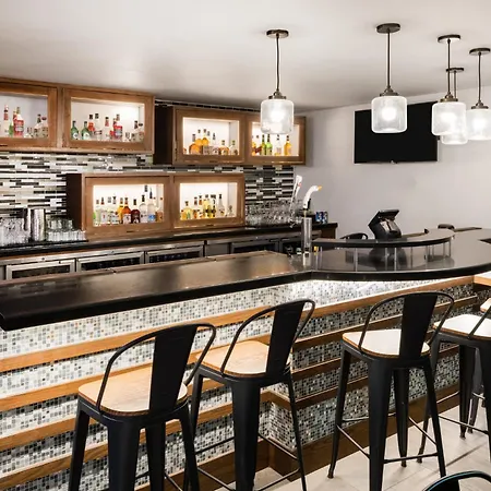 Hotel Even - Times Square South By Ihg 4*