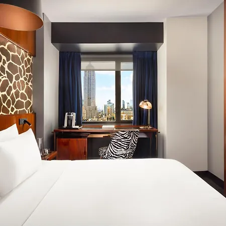 Hendricks Hotel 4*