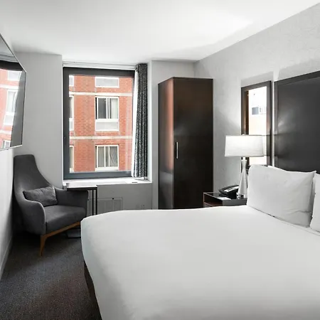 Distrikt City, Tapestry Collection By Hilton