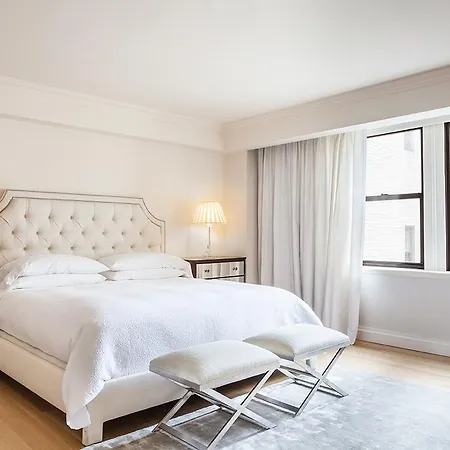 Luxurious Central Park South 2 Bedroom Apartment *