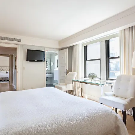 Luxurious Central Park South 2 Bedroom Apartment