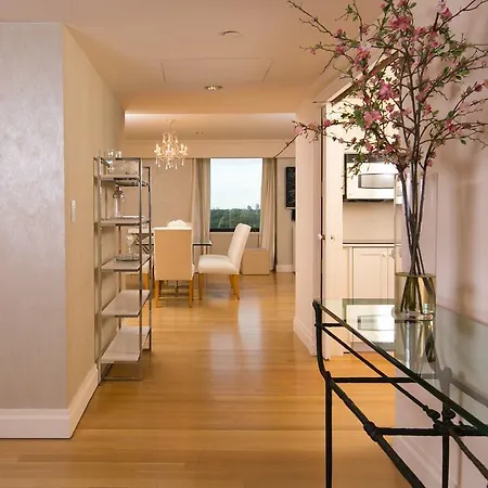 Luxurious Central Park South 2 Bedroom