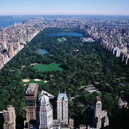 Apartment Luxurious Central Park South 2 Bedroom *