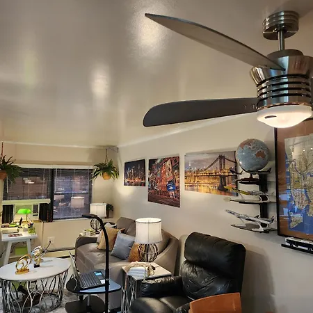 Travel Nurse Housing & Internationals Travelers, College Student, Young Business Professionals - Corporate Housing Accommodation, Offsite Employee & Vacation Temporary Short-terms Bookings