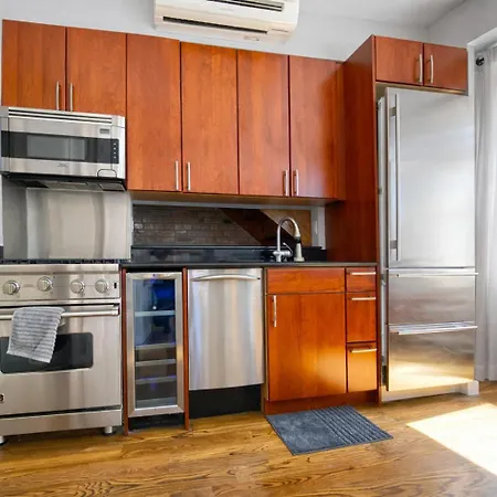 Gorgeous Three Bedroom West Village Townhouse New York
