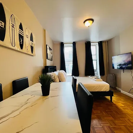 Midtown Manor