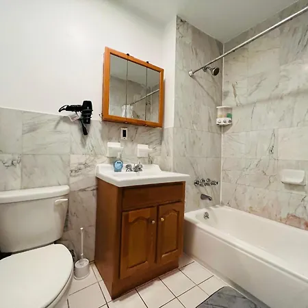 Midtown Manor Apartment