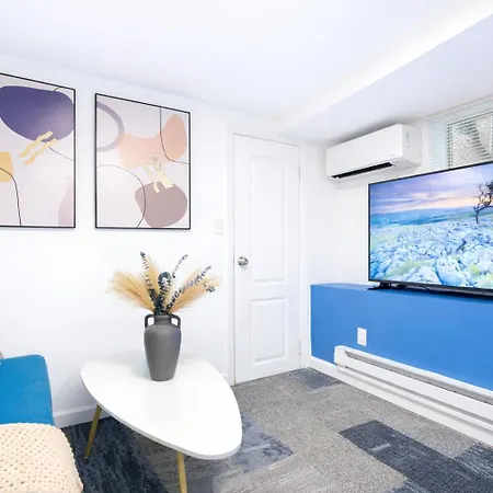 2 Bedroom Cozy Gem Manhattan New York
