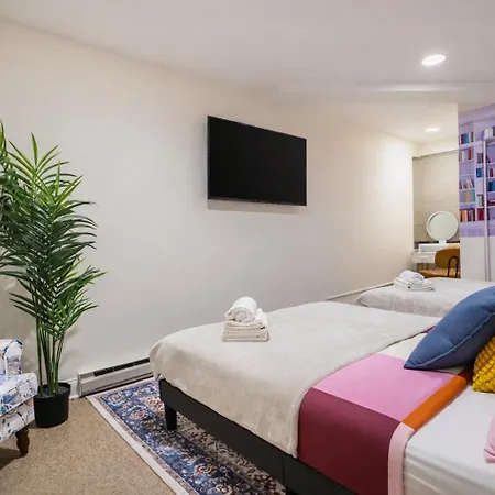 3 Bedroom Cozy In Manhattan Valley