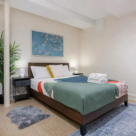 Apartment 3 Bedroom Cozy In Manhattan Valley New York
