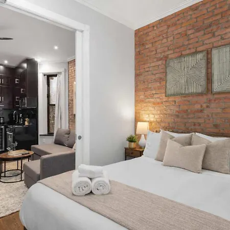 Chic Nyc Retreat By Park