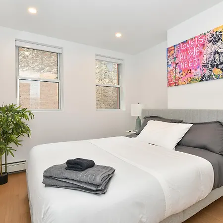 Sophisticated 3 Bedroom Duplex In The Heart Of Midtown * New York