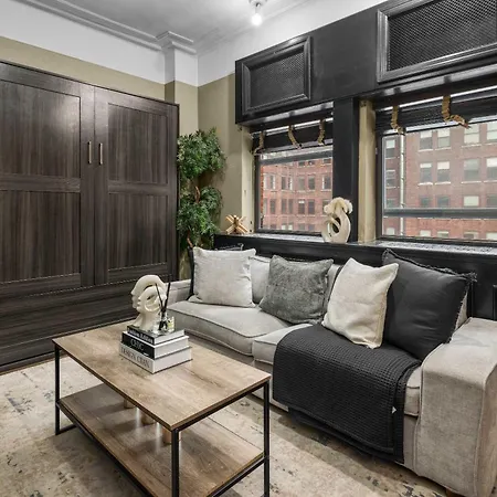 Nyc Walking Distance To Everywhere! Apartment