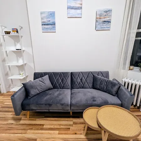 Private Bedroom With Shared Bathroom In Union Square Downtown Manhattan - Steps From The Dining & Nightlife! New York