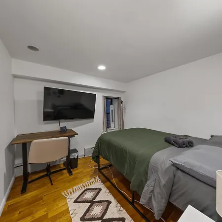 Times Square Heart - The Global Nook - Cozy Private Guest house