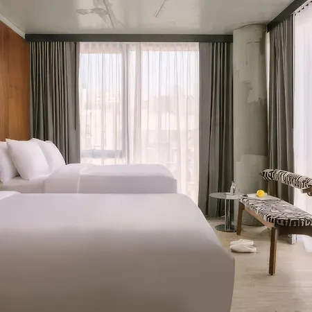 Merchant Les Hotel 4*
