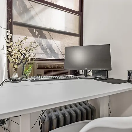 Guest house Chic Times Square 1-Bedroom Apartment - Hosts 4 *