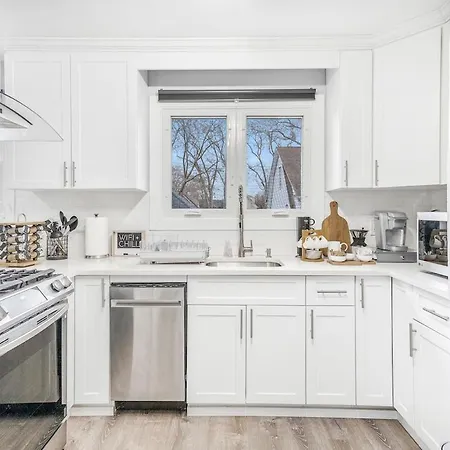 Luxury 3 Bedroom Family Near Jfk Lga Nyc * New York
