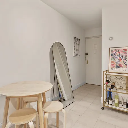 Duplex Experience Guest house New York