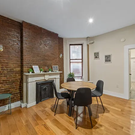 Private At A Shared By Times Square Guest house