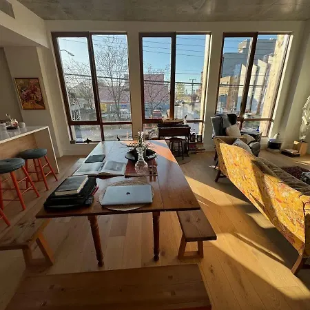 Conover Loft By Rove Travel - Loft With Private Rooftop Holiday home New York