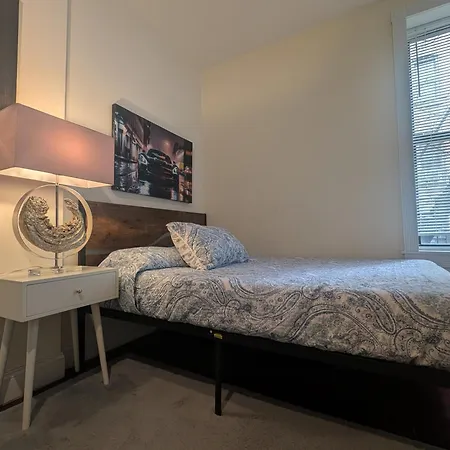 Manhattan Rose Homestay