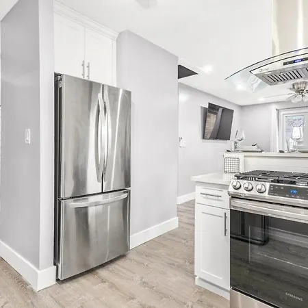 Luxury 3 Bedroom Family Near Jfk Lga Nyc * New York