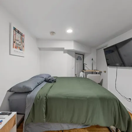 Times Square Heart - The Global Nook - Cozy Private *