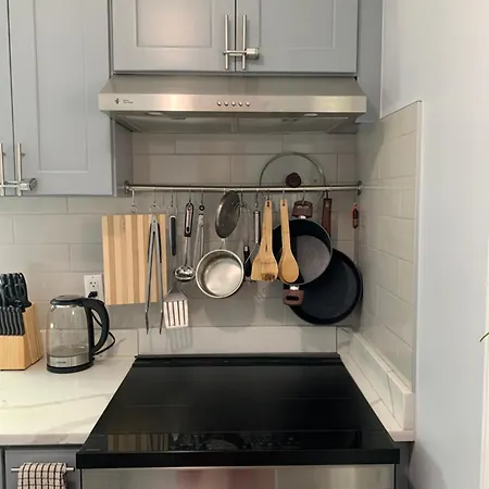 East Ny Urban Retreat Homestay *