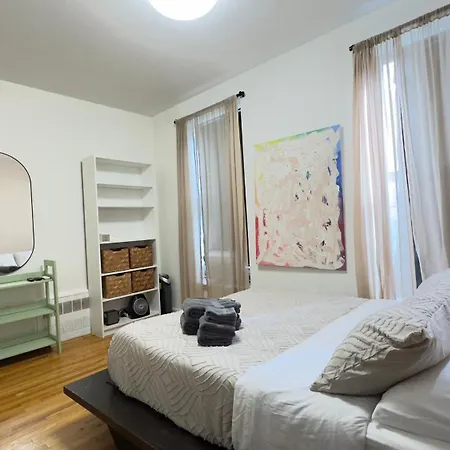 Harlem Cozy Elegance And Culture Apartment New York