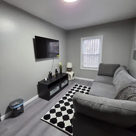 Grand & Times Square In 25-30 Mins!! Apartment New York