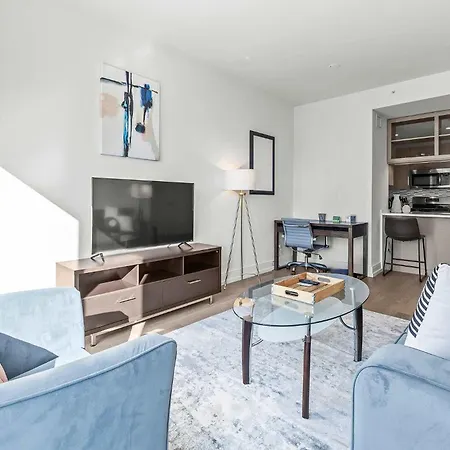 Apartment Spacious Luxury With Wash And Dryer *