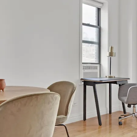 Apartment Uws 2br W Doorman Gym Nr Park Nyc-148 New York