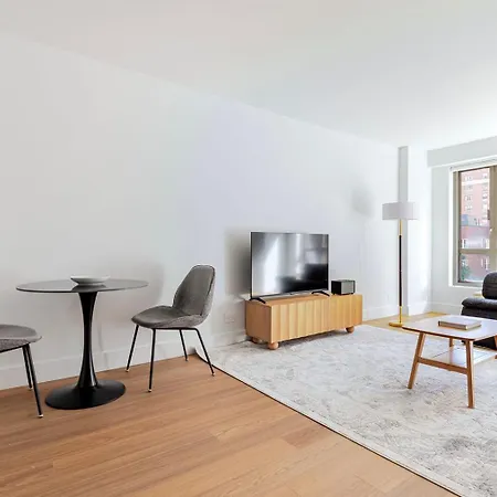 Apartment Blueground Yorkville Pool Nr Carl Schurz Park Nyc-2094