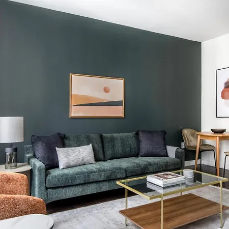 Sleek Modern Fidi 1br In Luxury Building Nyc-206 *