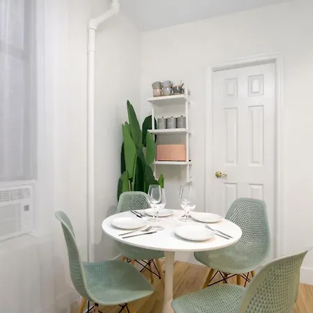 Bright & Cozy 2bd In Upper East Side *